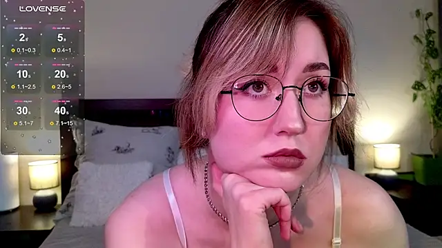  AlexaFlowers  online show from November 11, 2025, 9:37 am