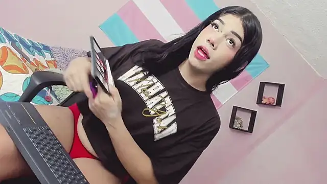 Snapshot of Melisa_Bunny69 chatting on November 30, 2025, 12:06 pm Melisa Bunny69 online show from November 30, 2025, 12:06 pm