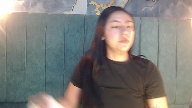 Megara 25 online show from September 11, 2025, 12:38 pm