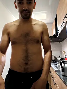 Snapshot of stivenlujan69 chatting on February 16, 2026, 6:28 pm stivenlujan69 online show from February 16, 2026, 6:28 pm