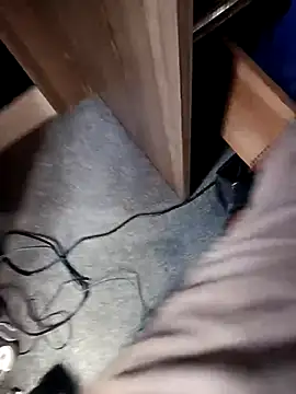 Snapshot of str8matesirishoz chatting on November 1, 2025, 2:22 pm str8matesirishoz online show from November 1, 2025, 2:22 pm