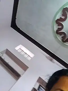 sexy aaru online show from October 4, 2025, 5:09 am