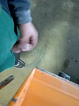 Snapshot of fickfreund019 chatting on October 22, 2025, 10:36 am fickfreund019 online show from October 22, 2025, 10:36 am