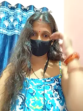 Snapshot of Sonalihot_ chatting on November 18, 2025, 8:17 am Sonalihot online show from November 18, 2025, 8:17 am