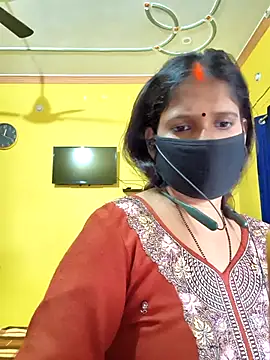 Snapshot of Sonalihot_ chatting on December 2, 2025, 6:48 am Sonalihot online show from December 2, 2025, 6:48 am