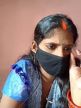 Snapshot of Sonalihot_ chatting on October 31, 2025, 7:49 am Sonalihot online show from October 31, 2025, 7:49 am