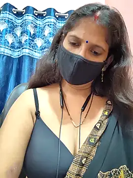 Snapshot of Sonalihot_ chatting on November 13, 2025, 7:51 pm Sonalihot online show from November 13, 2025, 7:51 pm