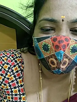 Snapshot of Tamil_Mithra chatting on July 7, 2026, 7:34 am Tamil Mithra online show from July 7, 2026, 7:34 am