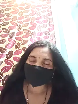 Payal-001 online show from September 22, 2025, 7:31 pm