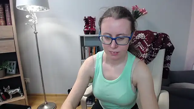 sweetxLizzy online show from February 10, 2026, 5:28 am