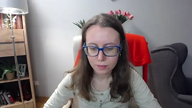 Snapshot of sweetxLizzy chatting on April 24, 2026, 4:25 am sweetxLizzy online show from April 24, 2026, 4:25 am