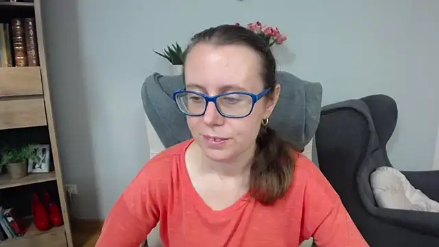 Snapshot of sweetxLizzy chatting on May 20, 2026, 4:31 am sweetxLizzy online show from May 20, 2026, 4:31 am