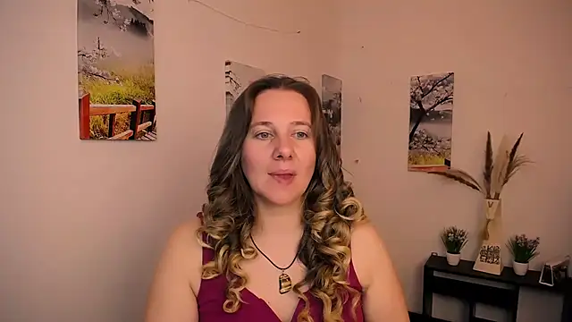 Darklure  online show from September 9, 2025, 8:51 pm