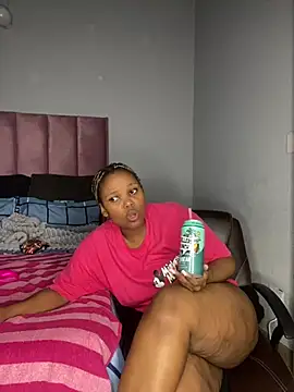 Abby 108 online show from April 20, 2026, 9:27 pm