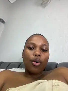 Snapshot of Abby_108 chatting on February 27, 2026, 11:59 pm Abby 108 online show from February 27, 2026, 11:59 pm