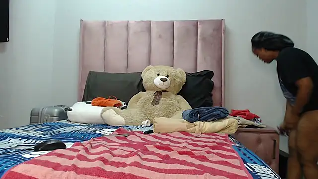 Snapshot of Abby_108 chatting on December 22, 2025, 3:06 am Abby 108 online show from December 22, 2025, 3:06 am