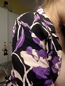 milfevapeccato online show from January 15, 2026, 2:04 am