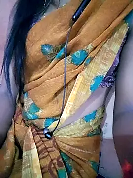 Snapshot of dream_Naughty_girl chatting on November 14, 2025, 5:55 am dream Naughty girl online show from November 14, 2025, 5:55 am