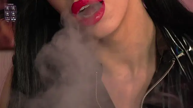 Olivia Faye online show from December 22, 2025, 5:46 pm