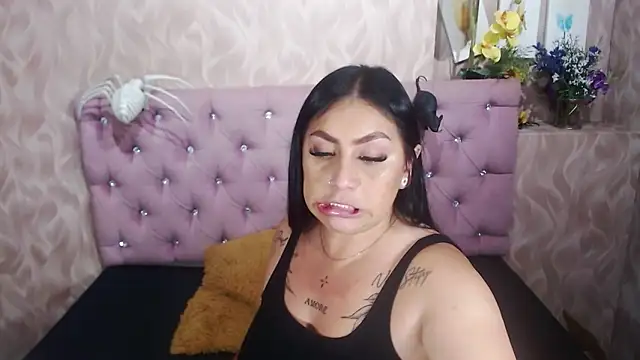 Naomi Braunx online show from October 31, 2025, 12:51 am