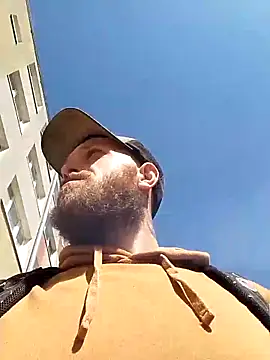 sajmon233 online show from April 22, 2026, 9:16 am