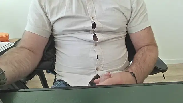 lobike90 online show from April 30, 2026, 10:44 am