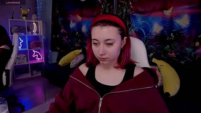 ClaraParks online show from March 13, 2026, 8:36 pm