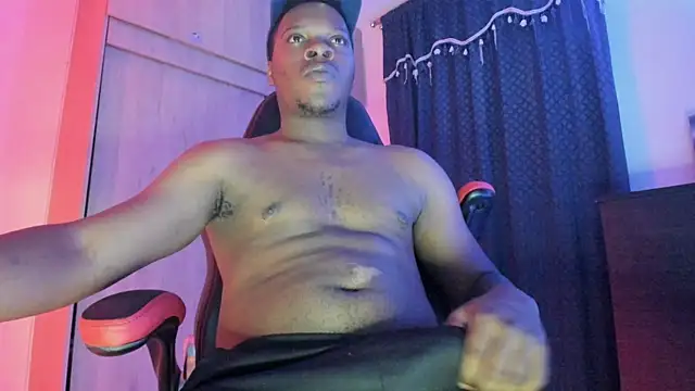 Snapshot of CorvisXnc0012 chatting on November 19, 2025, 4:56 am CorvisXnc0012 online show from November 19, 2025, 4:56 am