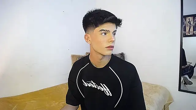 Dulcey  online show from September 26, 2025, 4:19 am