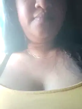 hotolivia34 online show from November 30, 2025, 6:03 am