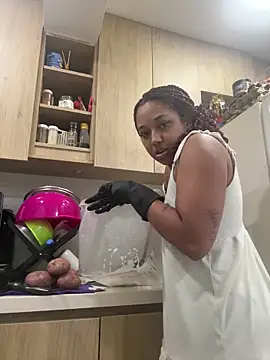  Zahara  online show from November 10, 2025, 11:10 pm