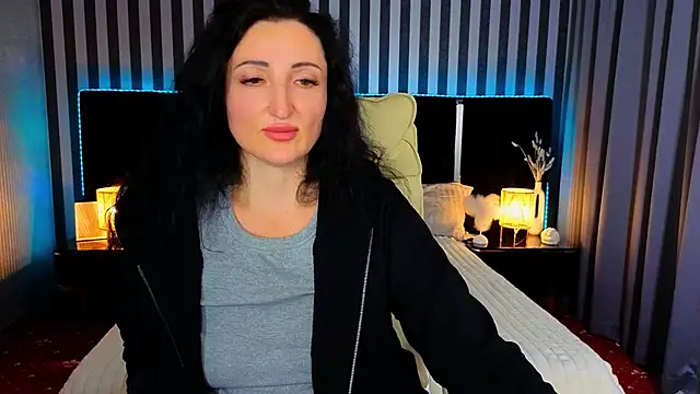 Snapshot of MissRossi chatting on October 11, 2025, 6:53 pm MissRossi online show from October 11, 2025, 6:53 pm