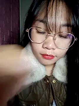 Snapshot of Maimai00 chatting on December 1, 2025, 3:24 pm Maimai00 online show from December 1, 2025, 3:24 pm