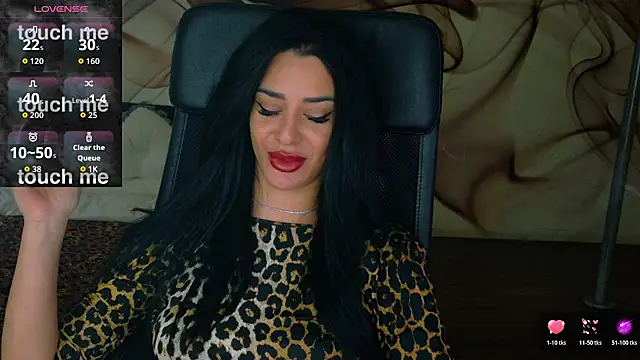 Snapshot of NaomiScarlet chatting on November 27, 2025, 6:47 am NaomiScarlet online show from November 27, 2025, 6:47 am