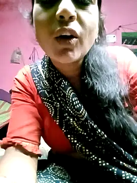 Snapshot of Cutreet chatting on September 18, 2025, 9:18 pm Cutreet online show from September 18, 2025, 9:18 pm