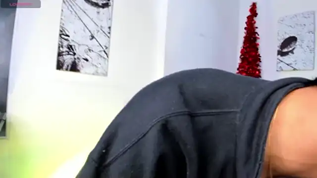 Snapshot of Jim_twink chatting on December 16, 2025, 7:51 pm Jim twink online show from December 16, 2025, 7:51 pm