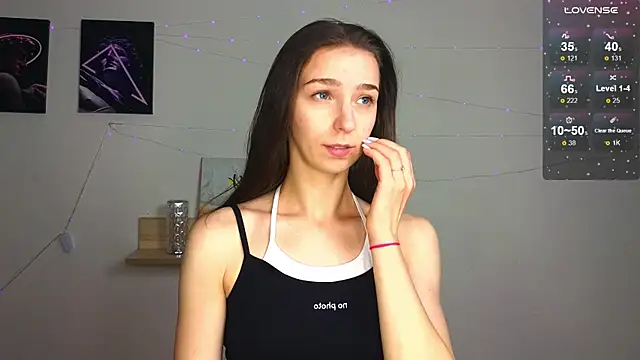 Snapshot of Made_for_Love chatting on September 10, 2025, 2:05 pm Made for Love online show from September 10, 2025, 2:05 pm