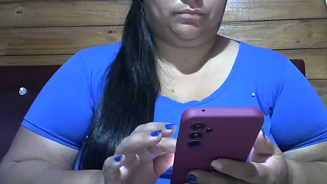 Snapshot of MARRENTINHA34 chatting on July 30, 2026, 1:43 pm MARRENTINHA34 online show from July 30, 2026, 1:43 pm