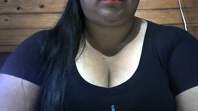 Snapshot of MARRENTINHA34 chatting on June 26, 2026, 2:01 pm MARRENTINHA34 online show from June 26, 2026, 2:01 pm