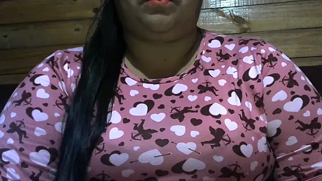 Snapshot of MARRENTINHA34 chatting on July 8, 2026, 1:01 pm MARRENTINHA34 online show from July 8, 2026, 1:01 pm