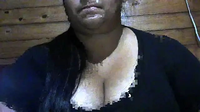 Snapshot of MARRENTINHA34 chatting on June 7, 2026, 2:22 pm MARRENTINHA34 online show from June 7, 2026, 2:22 pm