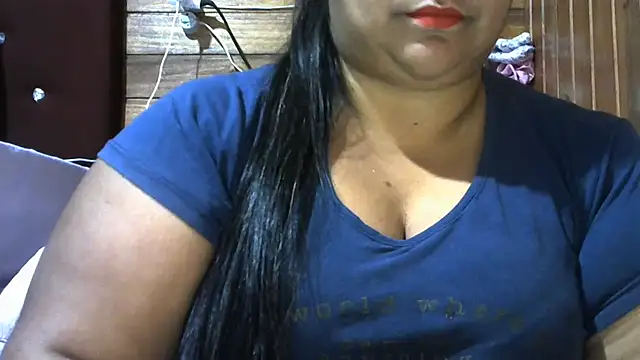 Snapshot of MARRENTINHA34 chatting on July 28, 2026, 11:37 pm MARRENTINHA34 online show from July 28, 2026, 11:37 pm