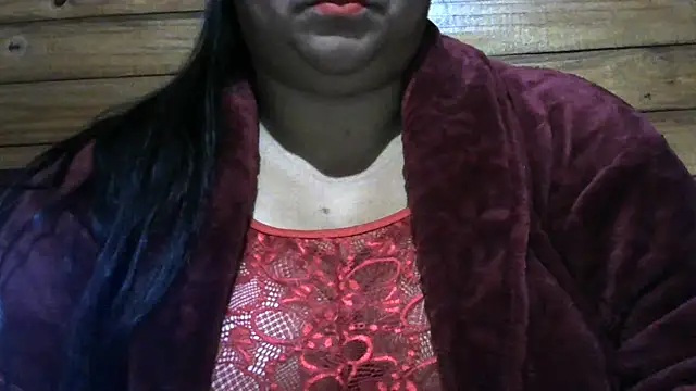 Snapshot of MARRENTINHA34 chatting on July 5, 2026, 1:18 pm MARRENTINHA34 online show from July 5, 2026, 1:18 pm