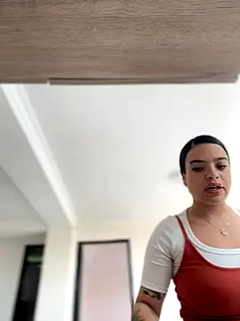 Snapshot of JuanitaMore01 chatting on November 17, 2025, 8:02 pm JuanitaMore01 online show from November 17, 2025, 8:02 pm