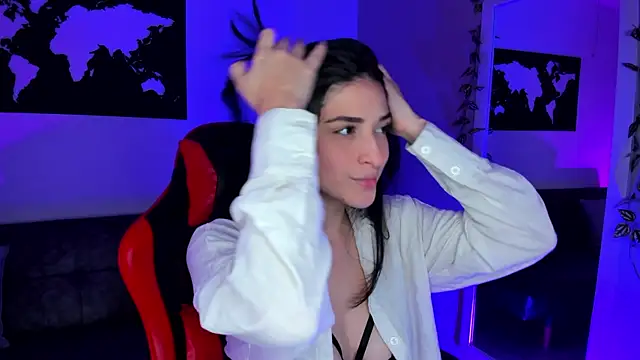 ZoeValencia1 online show from October 31, 2025, 12:02 pm