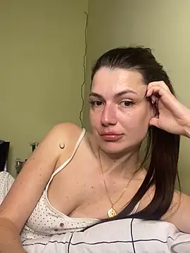 Snapshot of Cute_Erika chatting on October 26, 2025, 11:05 pm Cute Erika online show from October 26, 2025, 11:05 pm