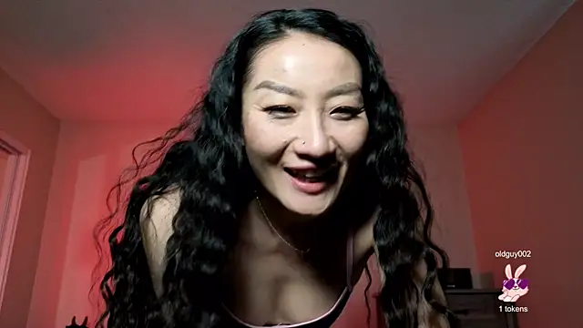 Snapshot of Aliciaz3 chatting on December 13, 2025, 8:26 pm Aliciaz3 online show from December 13, 2025, 8:26 pm