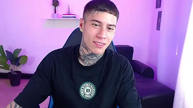 setthomas online show from September 29, 2025, 2:23 pm