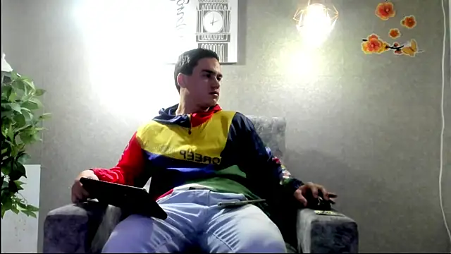 battistaturner online show from October 19, 2025, 2:36 am