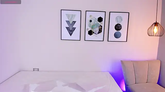 Snapshot of Tina_curly chatting on November 24, 2025, 11:43 am Tina curly online show from November 24, 2025, 11:43 am